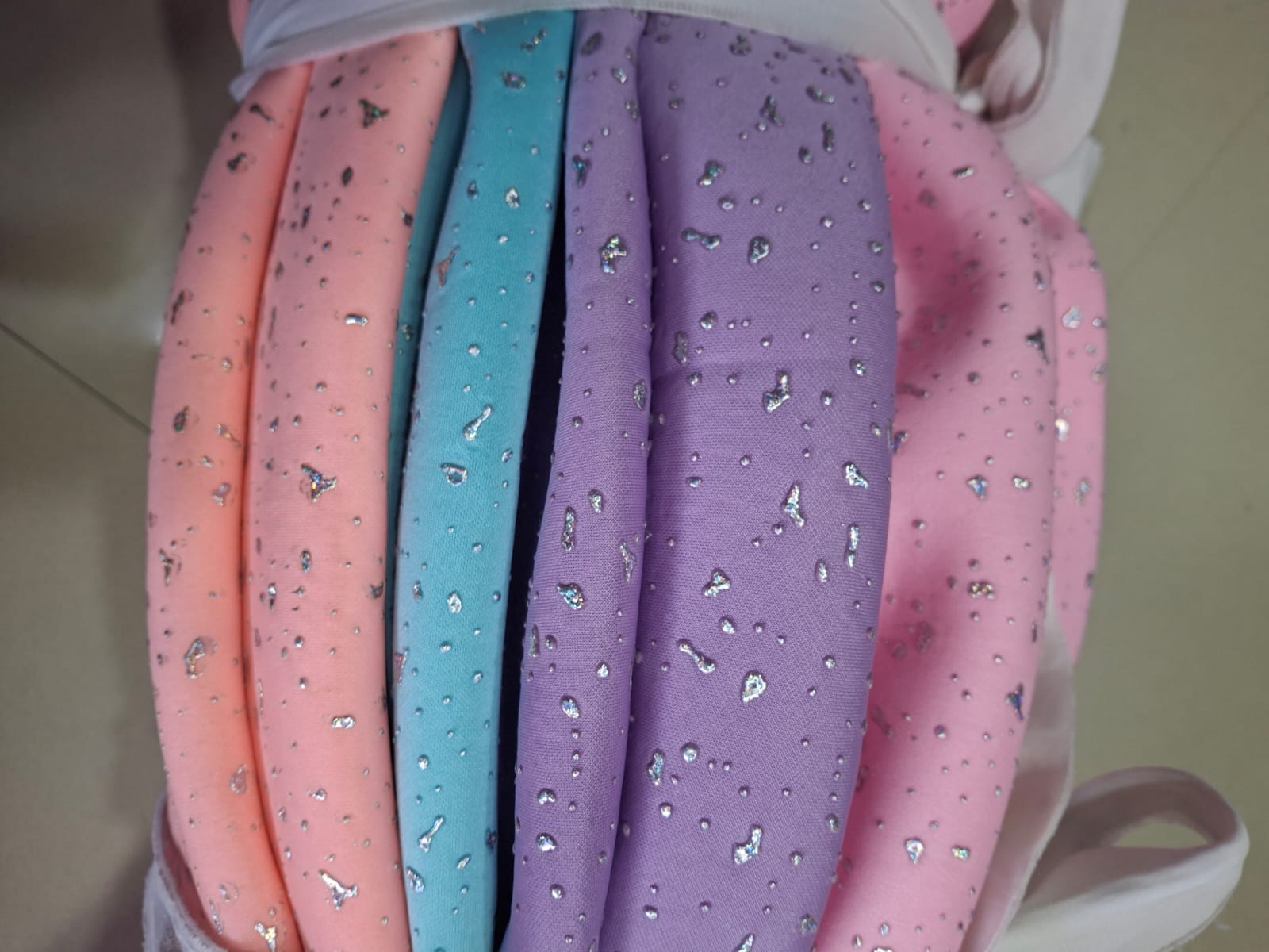 Scuba Sandwich DueDrop fabric - view 4